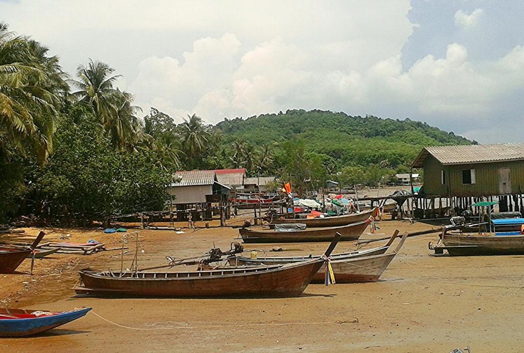 Lam Sai Village Hotel Ko Yao Noi Exteriör bild